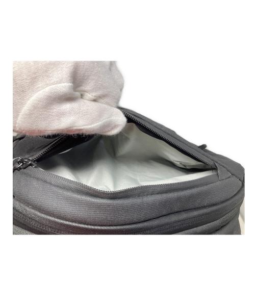 peak design（ピークデザイン）peak design (ピークデザイン) リュック ブラックの古着・服飾アイテム