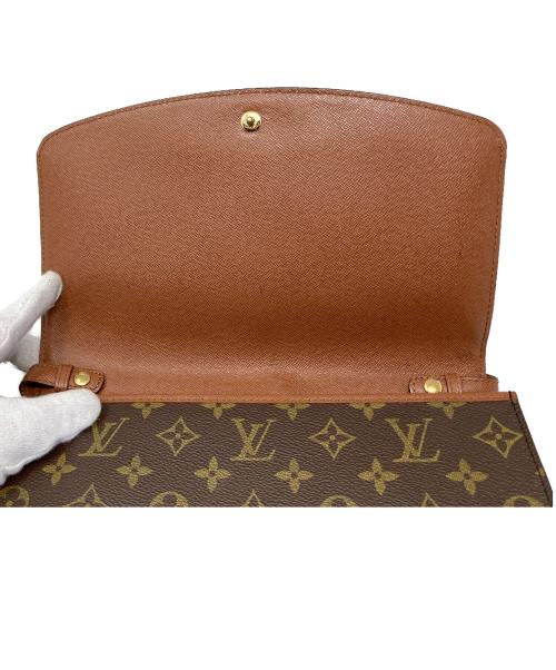 LOUIS VUITTON（ルイ ヴィトン）LOUIS VUITTON (ルイ ヴィトン) ショルダーバッグ ブラウンの古着・服飾アイテム