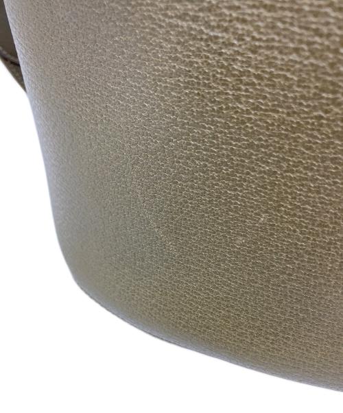 GUCCI（グッチ）GUCCI (グッチ) ショルダーバッグ オリーブの古着・服飾アイテム