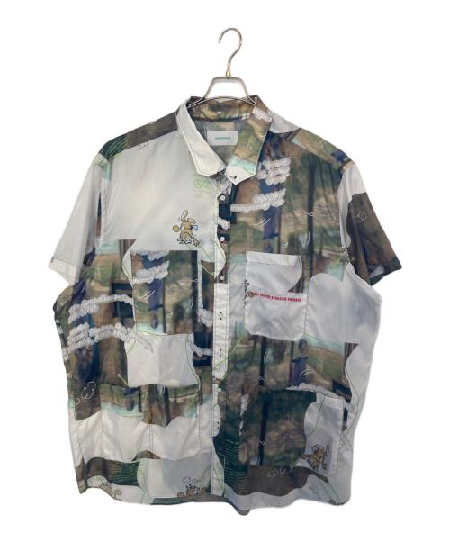 bodysong.（ボディソング）bodysong. (ボディソング) bodysong. AZZMSHHS 半袖シャツ ベージュ サイズ:Freeの古着・服飾アイテム