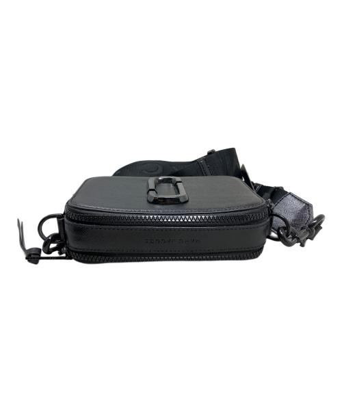 MARC JACOBS（マークジェイコブズ）MARC JACOBS (マークジェイコブズ) MARC JACOBS ショルダーバッグ ブラックの古着・服飾アイテム