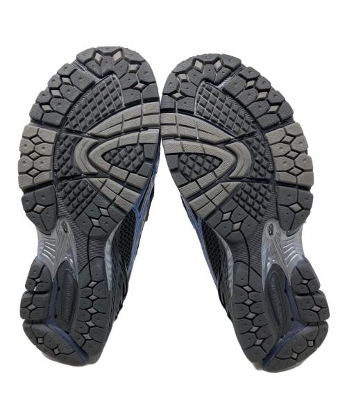 NEW BALANCE（ニューバランス）NEW BALANCE (ニューバランス) NEW BALANCE Black Cement with Blue Gemstone スニーカー ブラック×ブルー サイズ:26㎝の古着・服飾アイテム