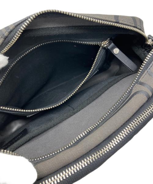 Vivienne Westwood（ヴィヴィアンウエストウッド）Vivienne Westwood (ヴィヴィアンウエストウッド) Vivienne Westwood TAG ショルダーバッグ グレーの古着・服飾アイテム