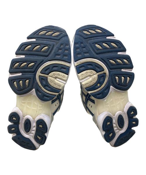 asics（アシックス）asics (アシックス) asics スニーカー ホワイト×ネイビー サイズ:26cmの古着・服飾アイテム