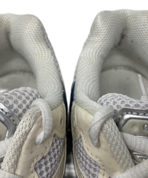 asics（アシックス）asics (アシックス) asics スニーカー ホワイト×ネイビー サイズ:26cmの古着・服飾アイテム