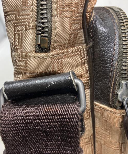 dunhill（ダンヒル）dunhill (ダンヒル) dunhill ショルダーバッグ ブラウンの古着・服飾アイテム