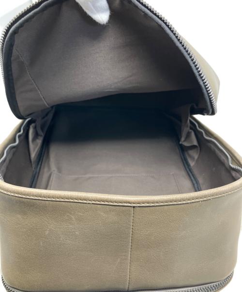 土屋鞄（ツチヤカバン）土屋鞄 (ツチヤカバン) 土屋鞄 ヴァイノ ラウンドバックパック ブラウンの古着・服飾アイテム