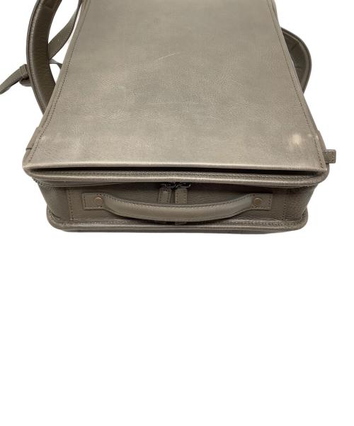 土屋鞄（ツチヤカバン）土屋鞄 (ツチヤカバン) 土屋鞄 ヴァイノ ミディアム リュック オリーブブラウンの古着・服飾アイテム