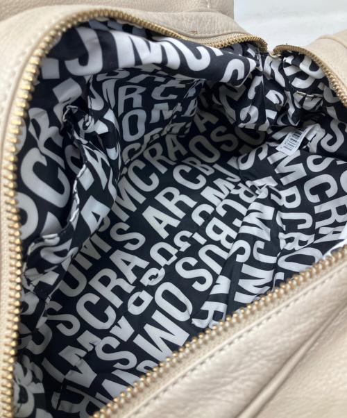Marc by Marc Jacobs（マークバイマークジェイコブス）Marc by Marc Jacobs (マークバイマークジェイコブス) Marc by Marc Jacobs 2WAYバッグ ベージュの古着・服飾アイテム