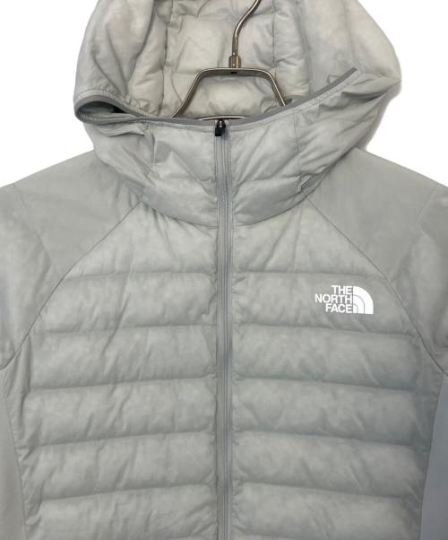 THE NORTH FACE（ザ ノース フェイス）THE NORTH FACE (ザ ノース フェイス) THE NORTH FACE レッドランフーディ ライトグレー サイズ:Mの古着・服飾アイテム