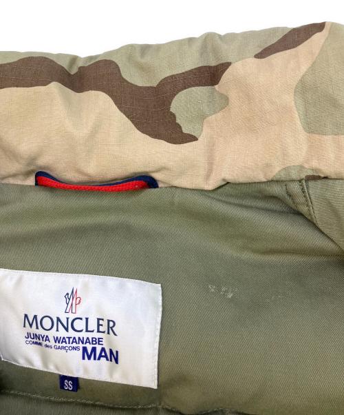 MONCLER（モンクレール）MONCLER COMME des GARCONS JUNYA WATANABE MAN MONCLER COMME des GARCONS JUNYA WATANABE MAN ダウンジャケット グリーン×ベージュ サイズ:SSの古着・服飾アイテム