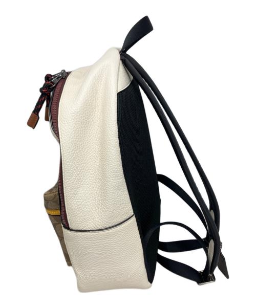 COACH（コーチ）COACH (コーチ) Disney (ディズニー) COACH Disney 日本限定ディズニーコラボ リュック ベージュ×アイボリーの古着・服飾アイテム