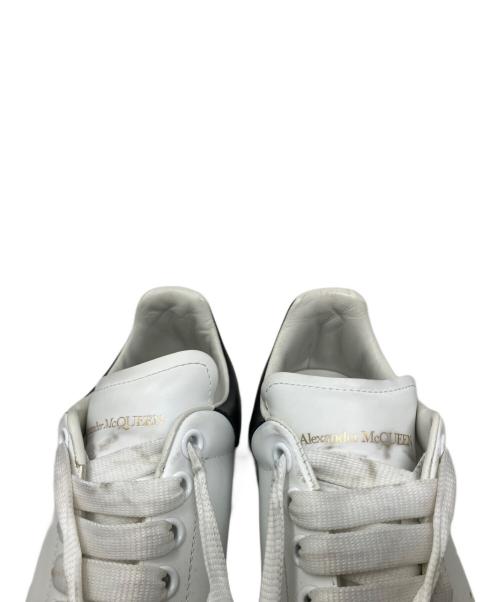 ALEXANDER McQUEEN（アレキサンダーマックイーン）ALEXANDER McQUEEN (アレキサンダーマックイーン) ALEXANDER McQUEEN スニーカー ホワイト サイズ:40の古着・服飾アイテム