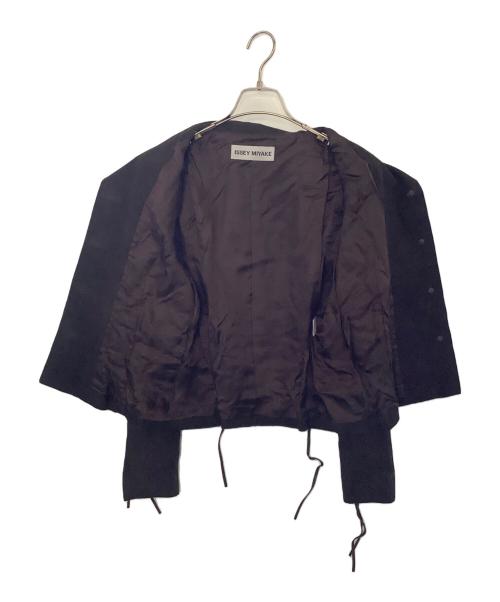 ISSEY MIYAKE（イッセイミヤケ）ISSEY MIYAKE (イッセイミヤケ) ISSEY MIYAKE レザージャケット ブラウン サイズ:3の古着・服飾アイテム