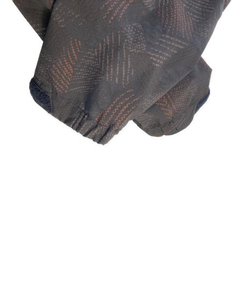 THE NORTH FACE（ザ ノース フェイス）THE NORTH FACE (ザ ノース フェイス) THE NORTH FACE ノベルティベンチャージャケット ブラック×ブラウン サイズ:Sの古着・服飾アイテム