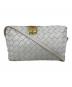 BOTTEGA VENETA（ボッテガベネタ）の古着「BOTTEGA VENETA イントレチャート ショルダーバッグ」｜ホワイト