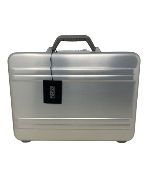 ZERO HALLIBURTON（ゼロ ハリバートン）ZERO HALLIBURTON (ゼロ ハリバートン) ZERO HALLIBURTON アタッシュケース シルバーの古着・服飾アイテム