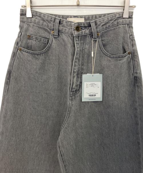 Sea Room lynn（シールームリン）Sea Room Lynn (シールームリン) Sea Room Lynn ワイドデニムパンツ グレー サイズ:SIZE W24 未使用品の古着・服飾アイテム