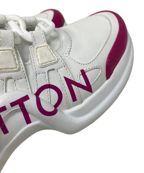 LOUIS VUITTON（ルイ ヴィトン）LOUIS VUITTON (ルイ ヴィトン) LOUIS VUITTON LVアークライト スニーカー ホワイト×ピンク サイズ:36の古着・服飾アイテム