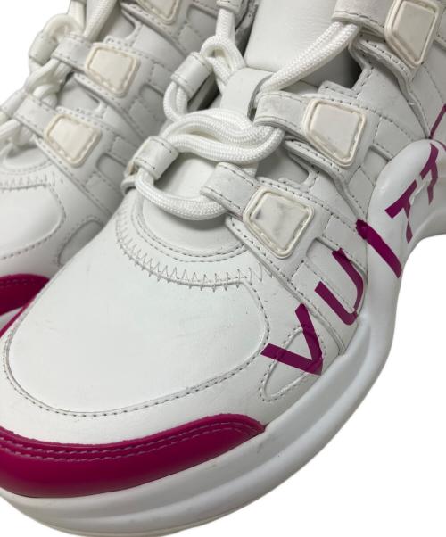 LOUIS VUITTON（ルイ ヴィトン）LOUIS VUITTON (ルイ ヴィトン) LOUIS VUITTON LVアークライト スニーカー ホワイト×ピンク サイズ:36の古着・服飾アイテム