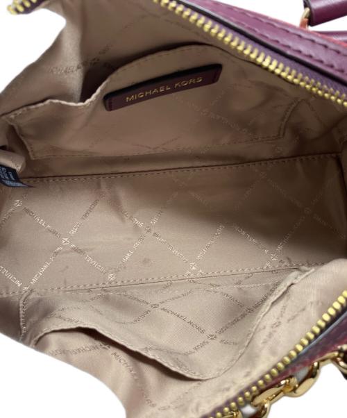 MICHAEL KORS（マイケル・コース）MICHAEL KORS (マイケル・コース) MICHAEL KORS 2WAYバッグ レッド×ゴールドの古着・服飾アイテム