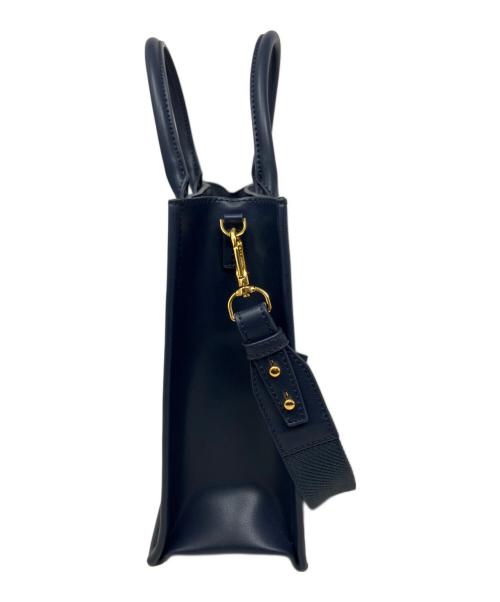 CHARLES & KEITH（チャールズアンドキース）CHARLES & KEITH (チャールズアンドキース) CHARLES & KEITH 2WAYバッグ ネイビーの古着・服飾アイテム