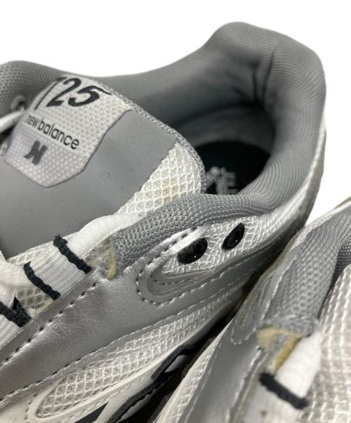 NEW BALANCE（ニューバランス）NEW BALANCE (ニューバランス) NEW BALANCE スニーカー グレー×ホワイト サイズ:26.5㎝の古着・服飾アイテム