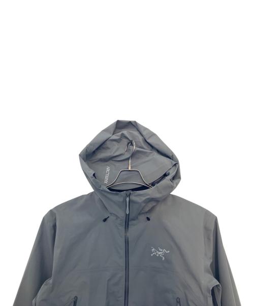 ARC'TERYX（アークテリクス）ARC'TERYX (アークテリクス) ARC'TERYX BETA SL JACKET グレー サイズ:XLの古着・服飾アイテム