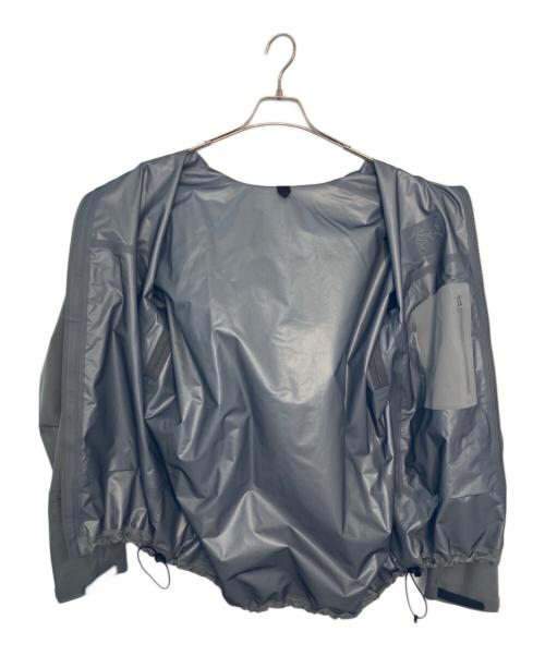 ARC'TERYX（アークテリクス）ARC'TERYX (アークテリクス) ARC'TERYX BETA SL JACKET グレー サイズ:XLの古着・服飾アイテム