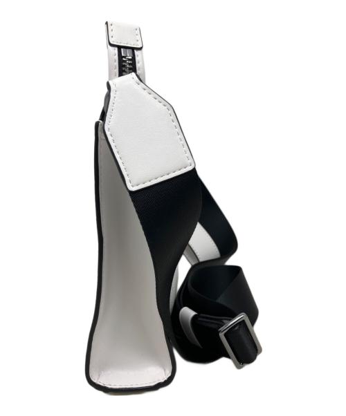 MICHAEL KORS（マイケル・コース）MICHAEL KORS (マイケル・コース) MICHAEL KORS ショルダーバッグ ホワイトの古着・服飾アイテム