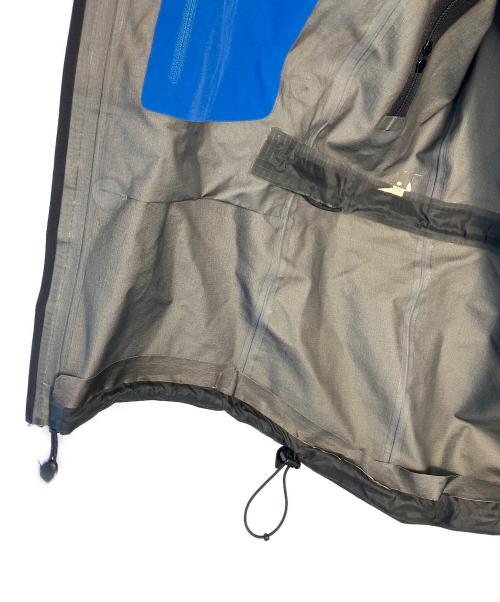 ARC'TERYX（アークテリクス）ARC'TERYX (アークテリクス) ARC'TERYX Alpha SV Jacket ブラック サイズ:Sの古着・服飾アイテム