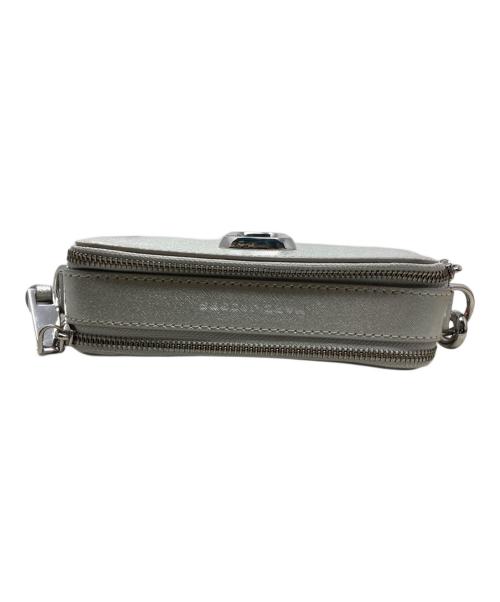 MARC JACOBS（マークジェイコブス）MARC JACOBS (マークジェイコブス) MARC JACOBS ショルダーバッグ シルバーの古着・服飾アイテム