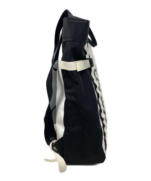 THE NORTH FACE（ザ ノース フェイス）THE NORTH FACE (ザ ノース フェイス) THE NORTH FACE リュック ブラック×ホワイトの古着・服飾アイテム