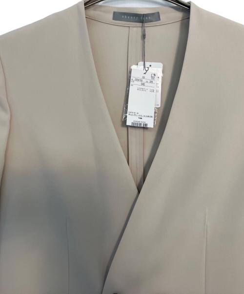 theory luxe（セオリーリュクス）theory luxe (セオリーリュクス) theory luxe テーラードジャケット アイボリー サイズ:40 未使用品の古着・服飾アイテム
