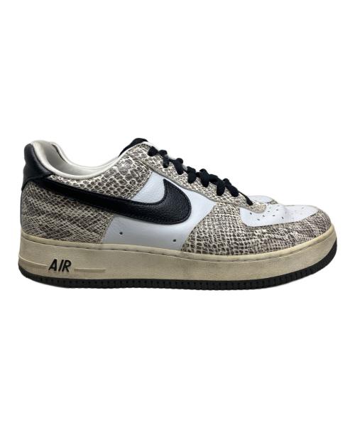 NIKE（ナイキ）NIKE (ナイキ) NIKE AIR FORCE 1 LOW RETRO スニーカー ホワイト サイズ:28㎝の古着・服飾アイテム