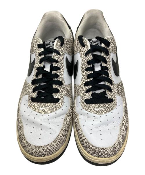 NIKE（ナイキ）NIKE (ナイキ) NIKE AIR FORCE 1 LOW RETRO スニーカー ホワイト サイズ:28㎝の古着・服飾アイテム