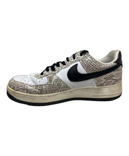 NIKE（ナイキ）NIKE (ナイキ) NIKE AIR FORCE 1 LOW RETRO スニーカー ホワイト サイズ:28㎝の古着・服飾アイテム