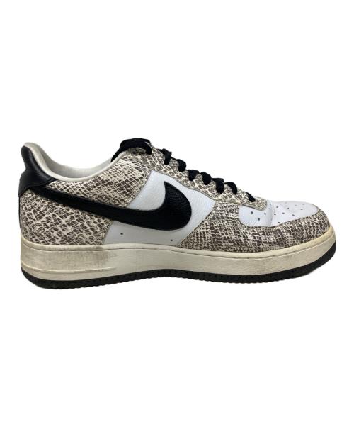 NIKE（ナイキ）NIKE (ナイキ) NIKE AIR FORCE 1 LOW RETRO スニーカー ホワイト サイズ:28㎝の古着・服飾アイテム