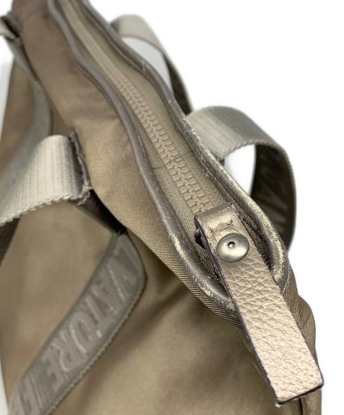 Salvatore Ferragamo（サルヴァトーレ フェラガモ）Salvatore Ferragamo (サルヴァトーレ フェラガモ) Salvatore Ferragamo トートバッグ ベージュの古着・服飾アイテム