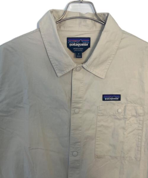 Patagonia（パタゴニア）Patagonia (パタゴニア) Patagonia ライトウェイトオールウェアジャケット ベージュ サイズ:Ｍの古着・服飾アイテム