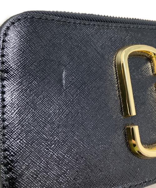 MARC JACOBS（マークジェイコブス）MARC JACOBS (マークジェイコブス) MARC JACOBS ショルダーバッグ ブラック×ホワイトの古着・服飾アイテム