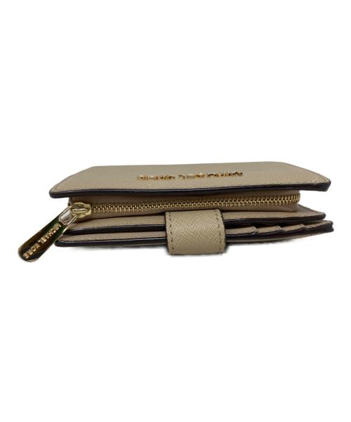 MICHAEL KORS（マイケル・コース）MICHAEL KORS (マイケル・コース) MICHAEL KORS 2つ折り財布 ベージュの古着・服飾アイテム
