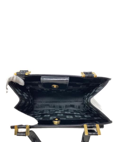 Yves Saint Laurent（イヴサンローラン）Yves Saint Laurent (イヴサンローラン) Yves Saint Laurent ハンドバッグ ブラックの古着・服飾アイテム