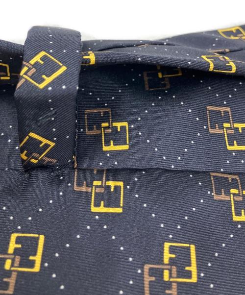 FENDI（フェンディ）FENDI (フェンディ) FENDI ネクタイ ネイビー×イエロー サイズ:-の古着・服飾アイテム