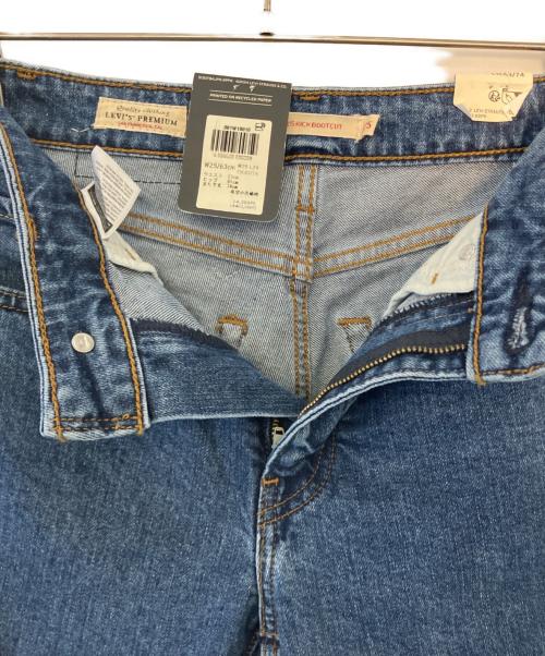 LEVI'S（リーバイス）LEVI'S (リーバイス) LEVI'S 725KICK BOOTCUT デニムパンツ ブルー サイズ:SIZE W25×L29 未使用品の古着・服飾アイテム