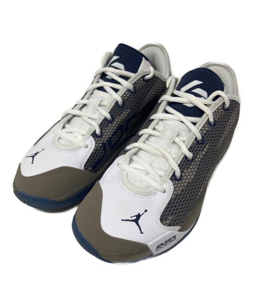 NIKE（ナイキ）NIKE (ナイキ) NIKE Jordan Luka 77 PF スニーカー グレー×ホワイト サイズ:27.5cmの古着・服飾アイテム