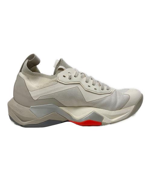 adidas（アディダス）adidas (アディダス) adidas トレーニングシューズ ホワイト サイズ:26㎝の古着・服飾アイテム