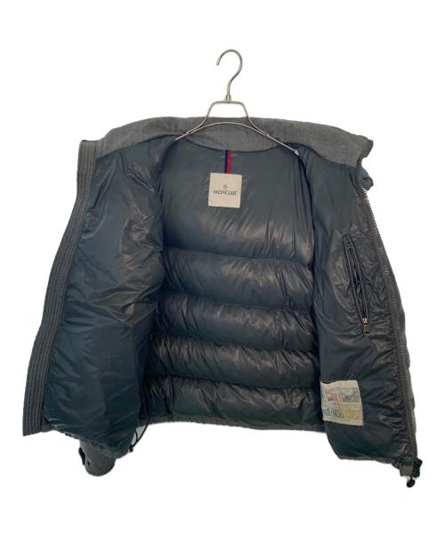 MONCLER（モンクレール）MONCLER (モンクレール) MONCLER ダウンジャケット グレー サイズ:2の古着・服飾アイテム