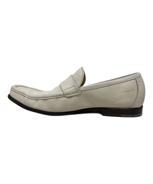Salvatore Ferragamo（サルヴァトーレ フェラガモ）Salvatore Ferragamo (サルヴァトーレ フェラガモ) Salvatore Ferragamo シューズ アイボリー サイズ:6 1/2の古着・服飾アイテム