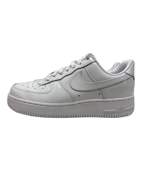 NIKE（ナイキ）NIKE (ナイキ) NIKE エアフォース1 '07 スニーカー ホワイト サイズ:24.5cmの古着・服飾アイテム
